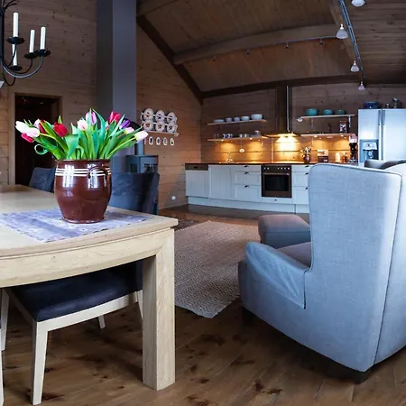 Maybua By May's Feriehus *