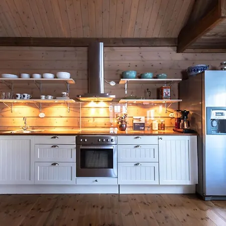 Dom wakacyjny Maybua By May's