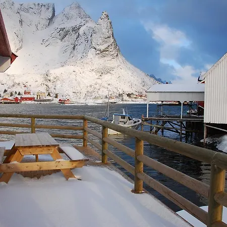 Maybua By May's * Reine